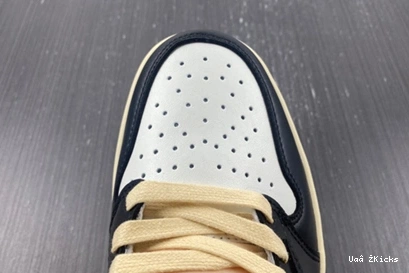 Air CQ4277- low 8086 1 169 Scott DailyWear Jordan Travis x 0924